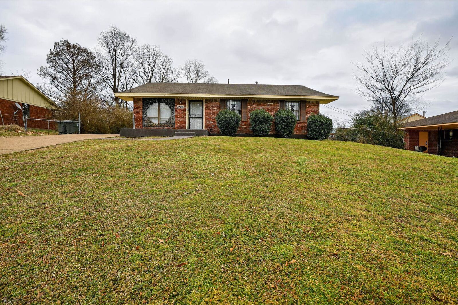 Property Photo: 4566 Weaver Rd TN 38109