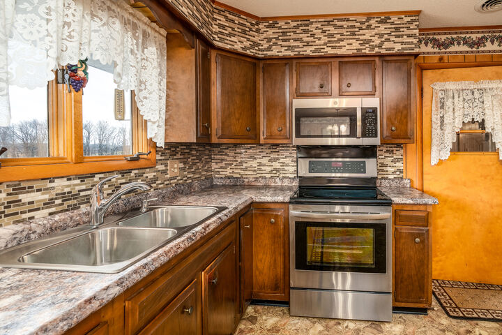 Property Photo:  14798 Cherry Street  IL 62884 