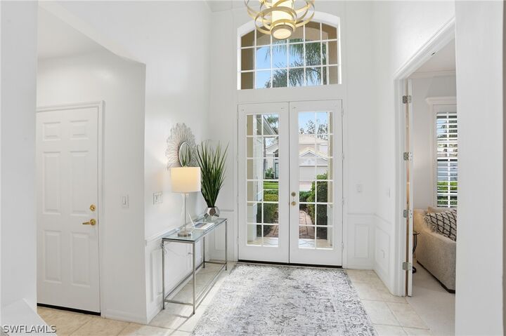 Property Photo: 1737 Marsh Run FL 34109