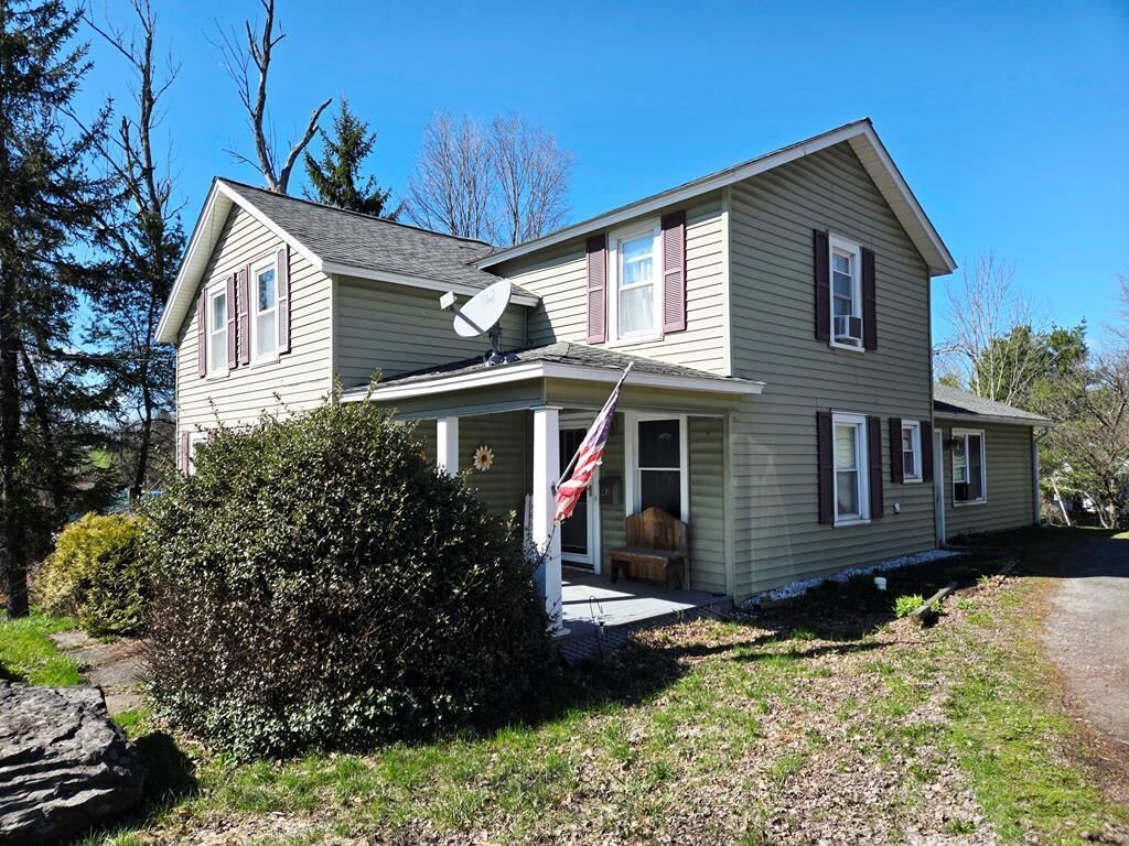 Property Photo:  43 Church Street  PA 18801 