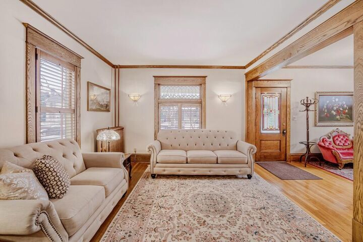 Property Photo:  770 Ashland Avenue  MN 55104 