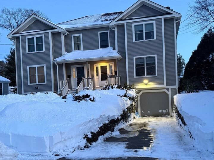 Property Photo:  102 Jarvis Circle 102  MA 02492 