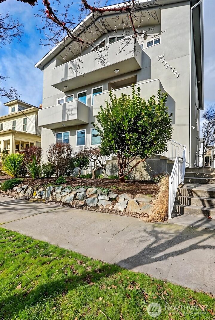 Property Photo: 2422 NW 58th Street 202 WA 98107