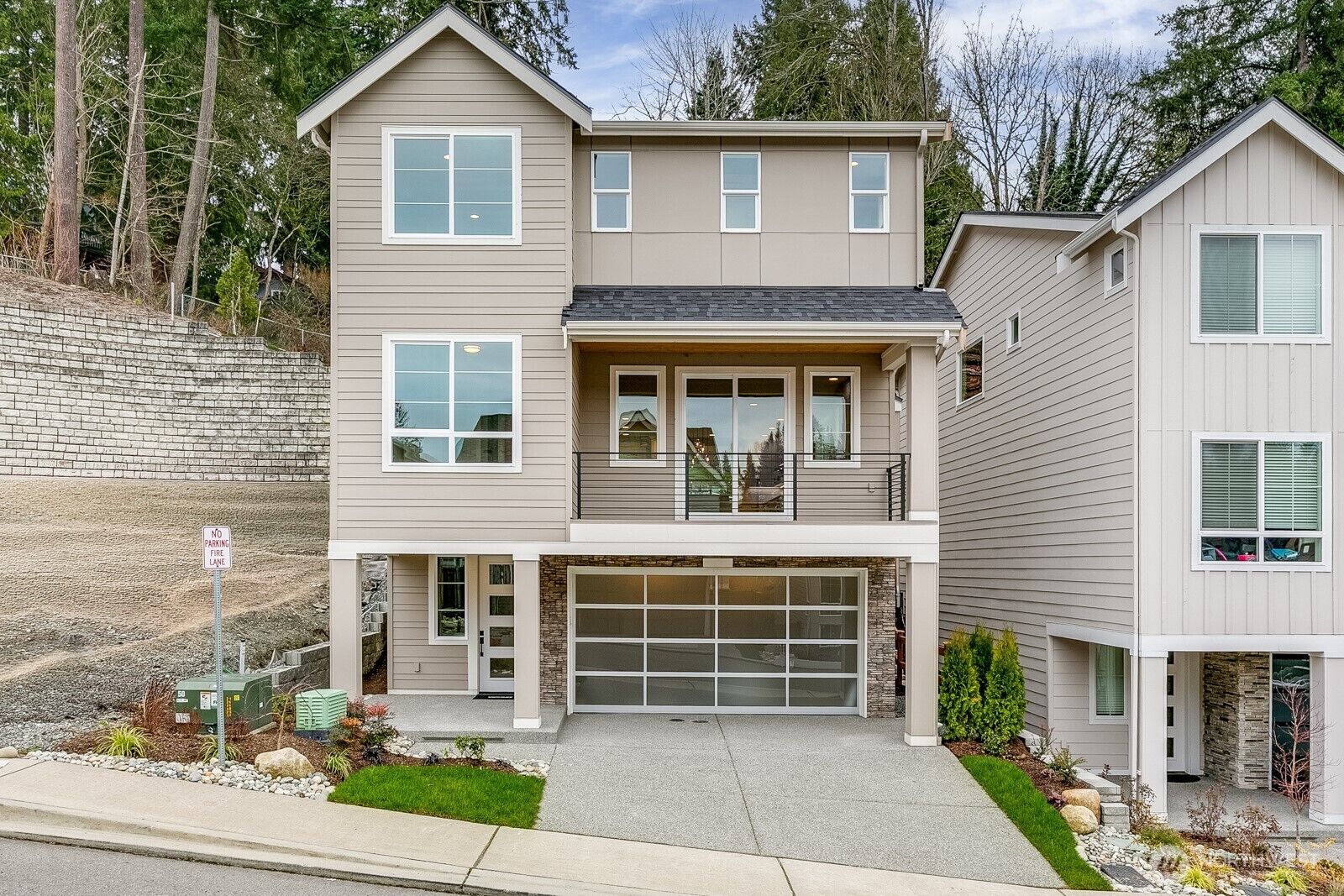 Property Photo:  20316  94th Drive NE  WA 98011 