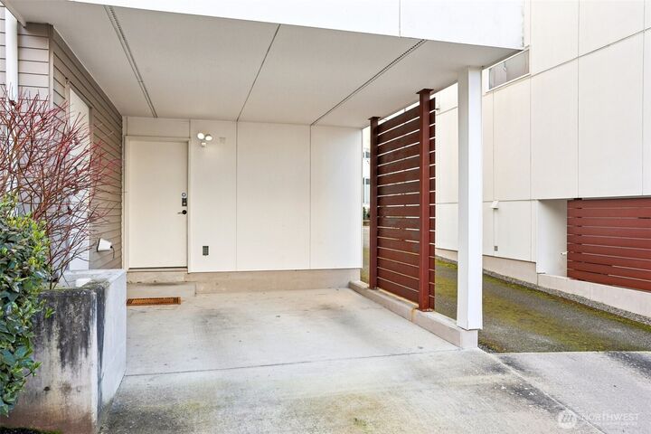 Property Photo:  3412  22nd Avenue W  WA 98199 