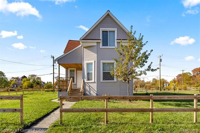 Property Photo: 1973 E Grand Unit A Boulevard MI 48211