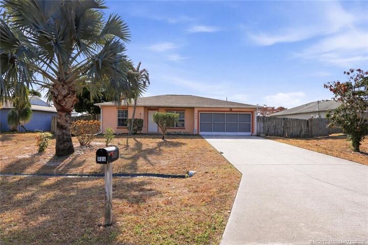 Property Photo:  726 SW Bond Road  FL 34953 