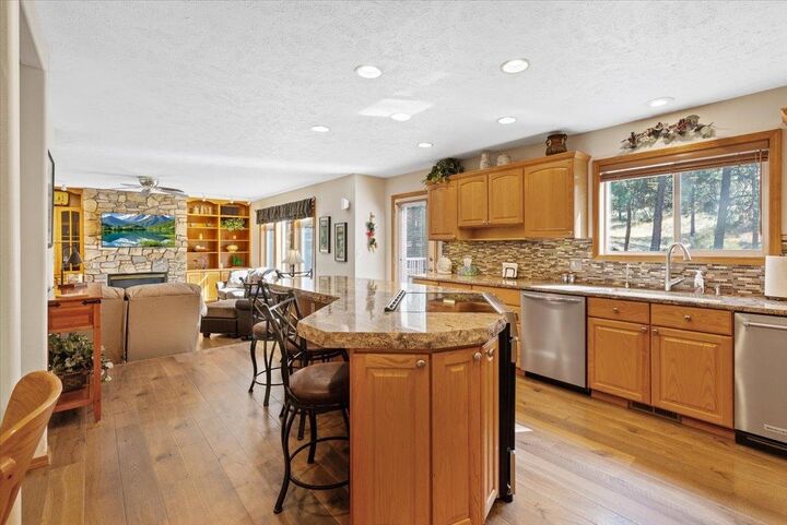 Property Photo:  4127 S Best Ln  WA 99037 