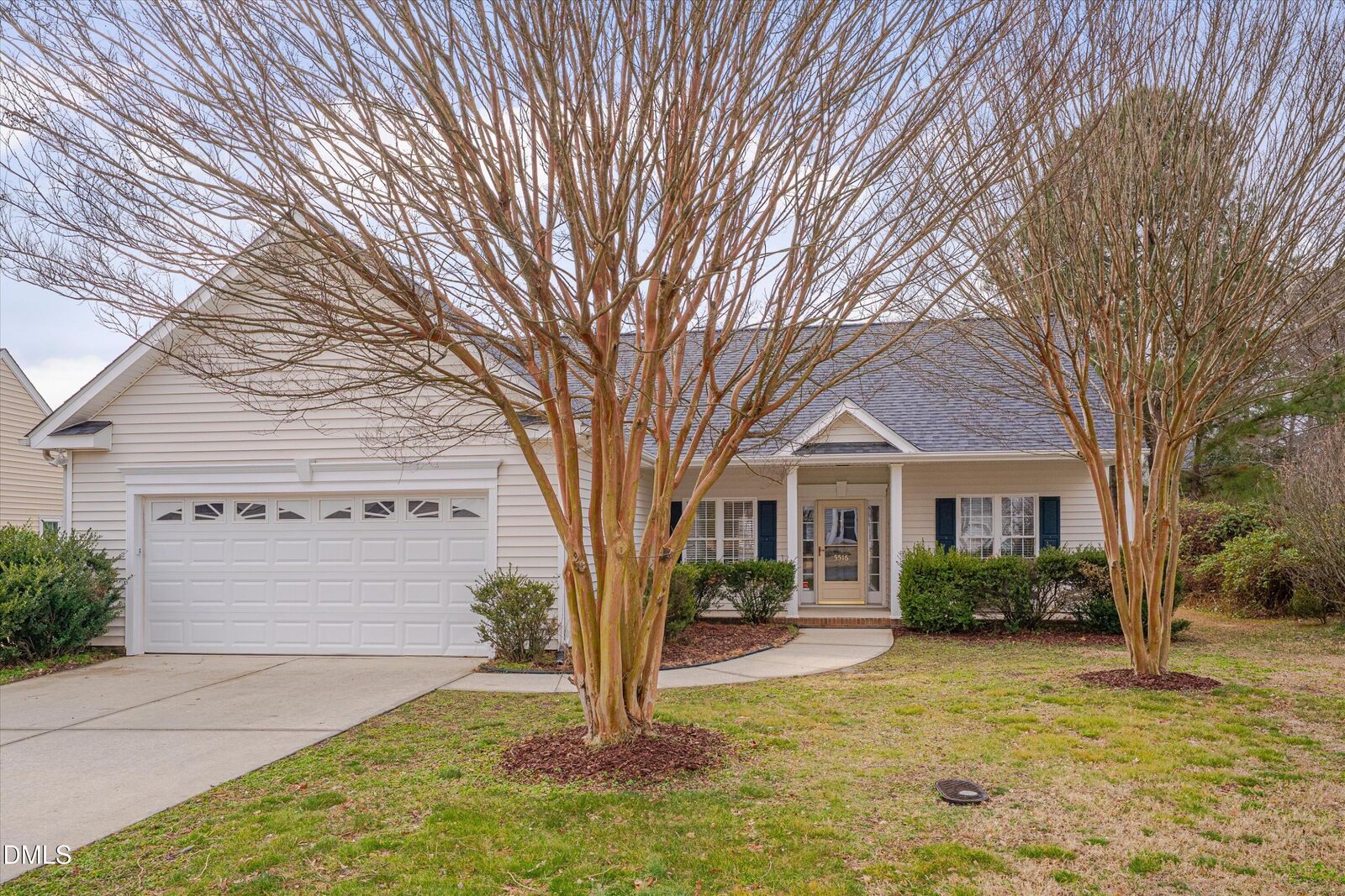 Property Photo: 5516 Neuse Wood Drive NC 27616