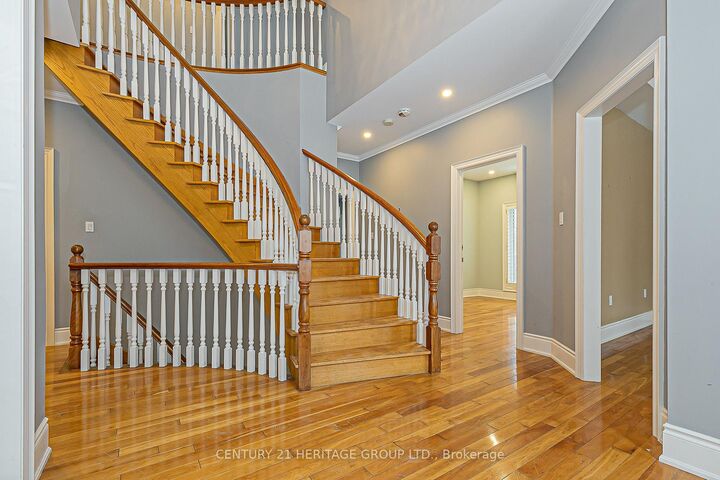 Property Photo: 369 Coventry Hill Trail ON L3X 2A1