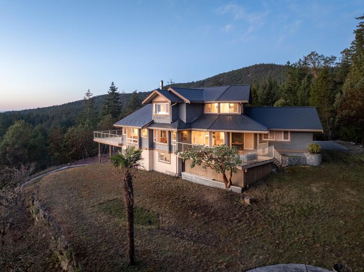 Property Photo: 10339 Sunshine Coast Highway BC V7Z 1B7