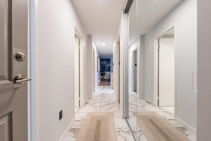 Property Photo: 2004 Fullerton Avenue 608 BC V7P 3G8