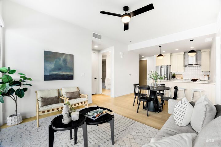 Property Photo: 4340 E Haystack St 204 ID 83716