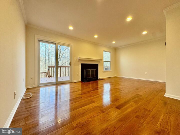Property Photo:  6291 Kerrydale Drive  VA 22152 