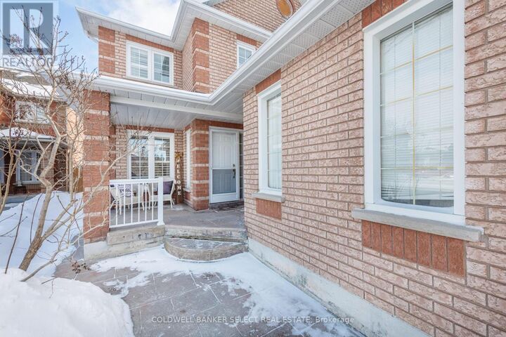 Property Photo:  29 Autumn Oak Court  ON L7E 1X6 