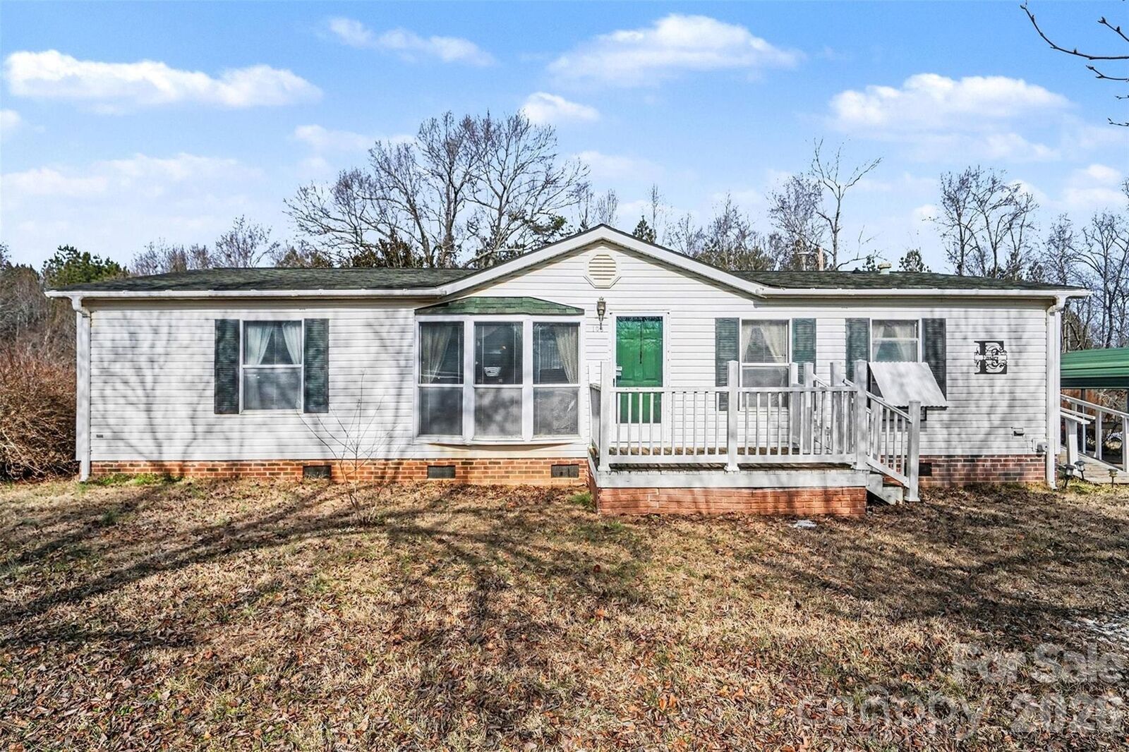 Property Photo:  108 Twisted Oak Lane  NC 28052 