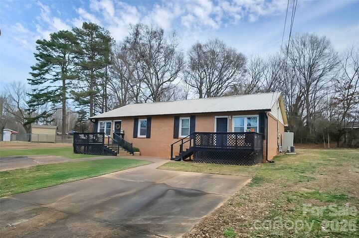Property Photo:  708-710 Harmon Road  NC 28086 