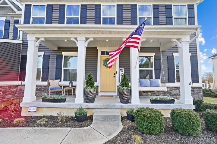 Property Photo: 1489 Pine Bluffs Way OH 45150