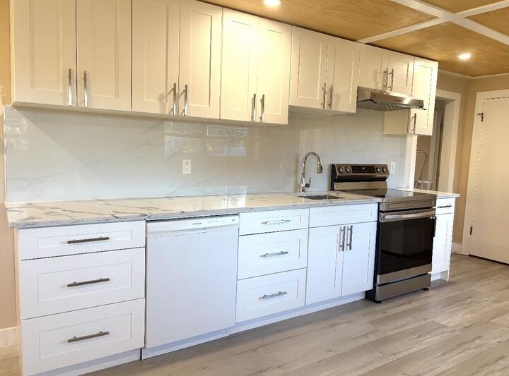 Property Photo:  11010 86A Avenue  BC V4C 2Y2 