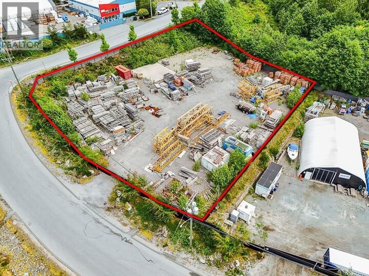 Property Photo:  13170 Katonien Street  BC V2W 0J2 