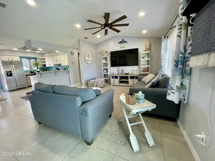 Property Photo:  3327 Pine Tree Drive  FL 32141 