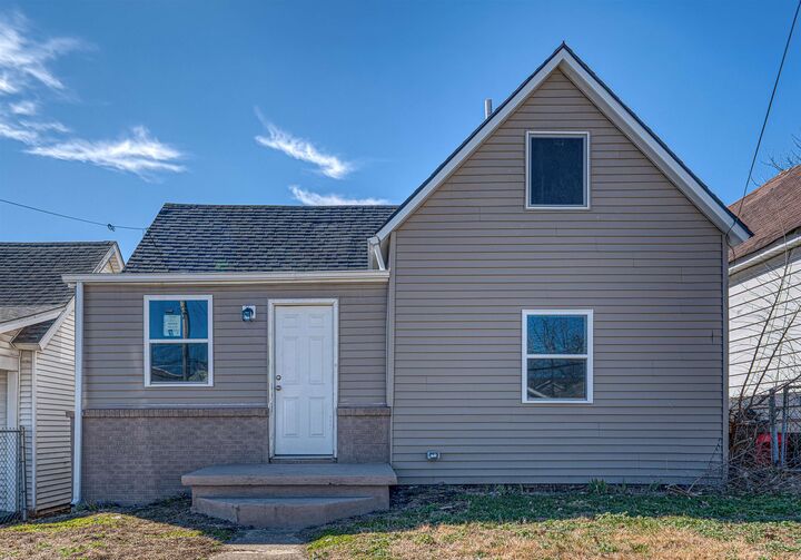 Property Photo:  1412 Cumnock Street  KY 42420 