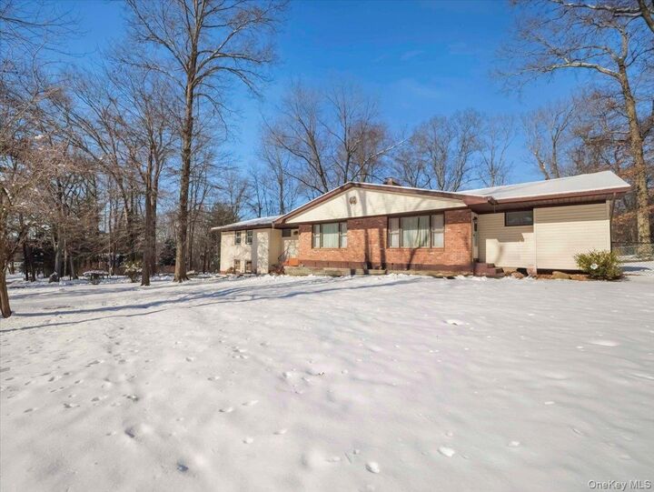 Property Photo:  61 Rolling Ridge Road  NY 10956 