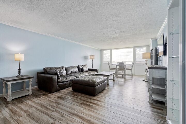 Property Photo: 2617 Cove Cay Drive 711 FL 33760