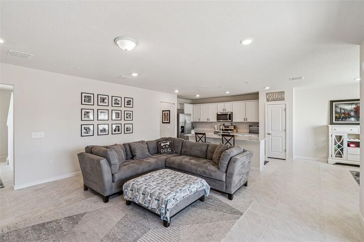 Property Photo:  2210 Lovely Lane  FL 33896 