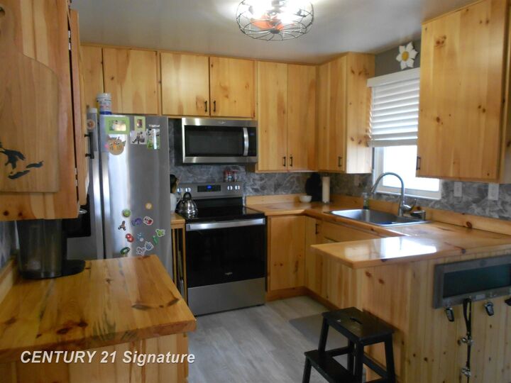 Property Photo: 312 Church Street MI 48611