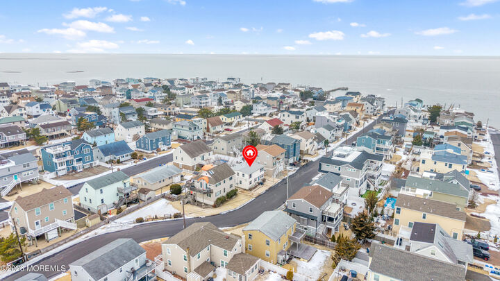 Property Photo:  3 Mea Lane  NJ 08008 