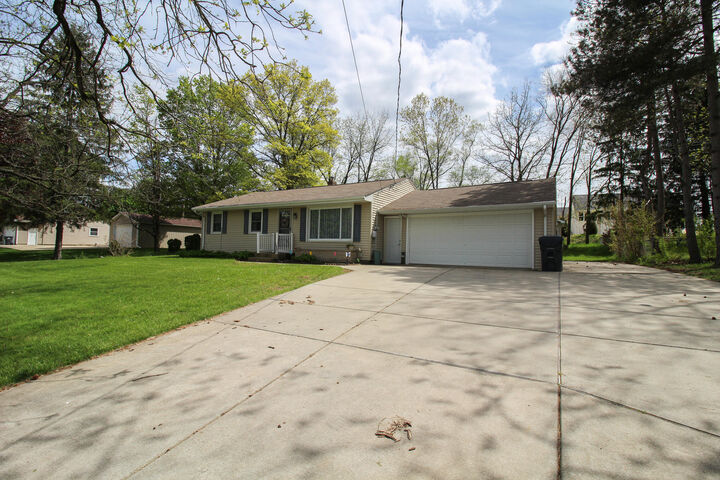 Property Photo:  8077 W Q Avenue  MI 49009 