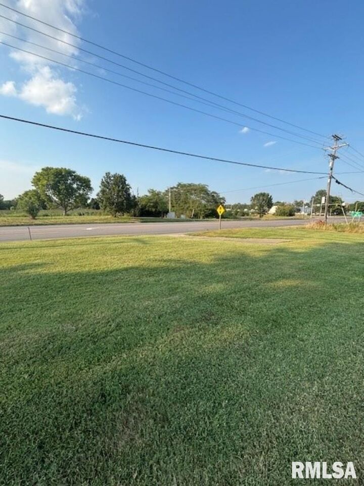 Property Photo:  9485 E E Il Hwy 15 Highway  IL 62864 