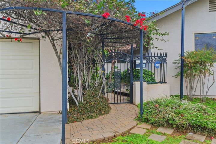 Property Photo: 3314 Celeste CA 92507