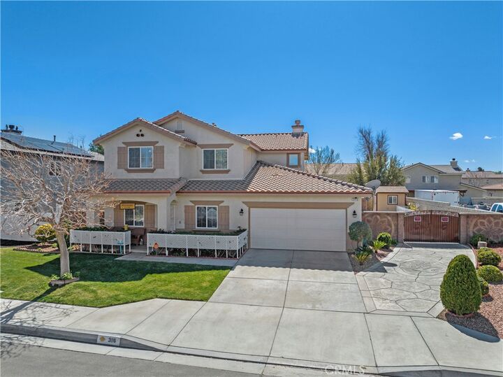 Property Photo:  3116 Kilt Court  CA 93535 