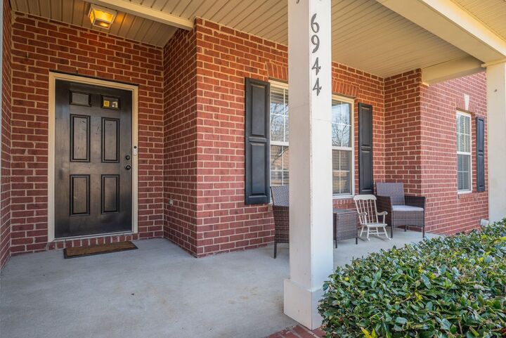 Property Photo:  6944 Sunnywood Dr  TN 37211 