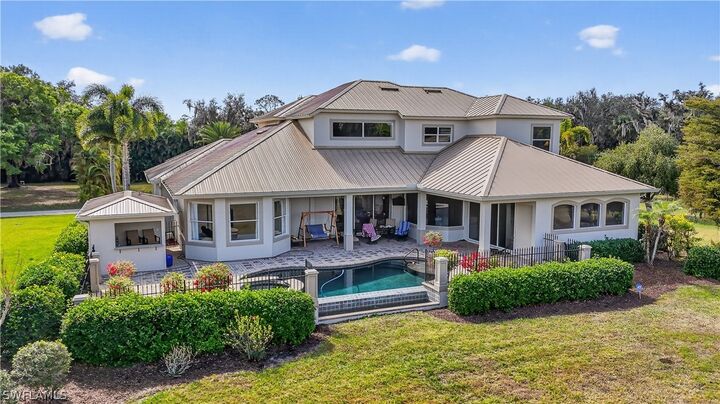 Property Photo:  1964 Rialto Way  FL 33920 