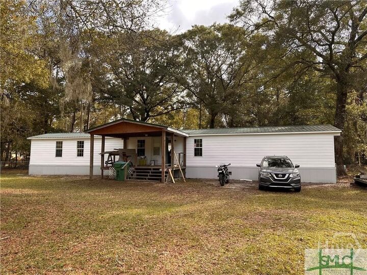 Property Photo:  219 &Amp 221 John Carter Road  GA 31302 