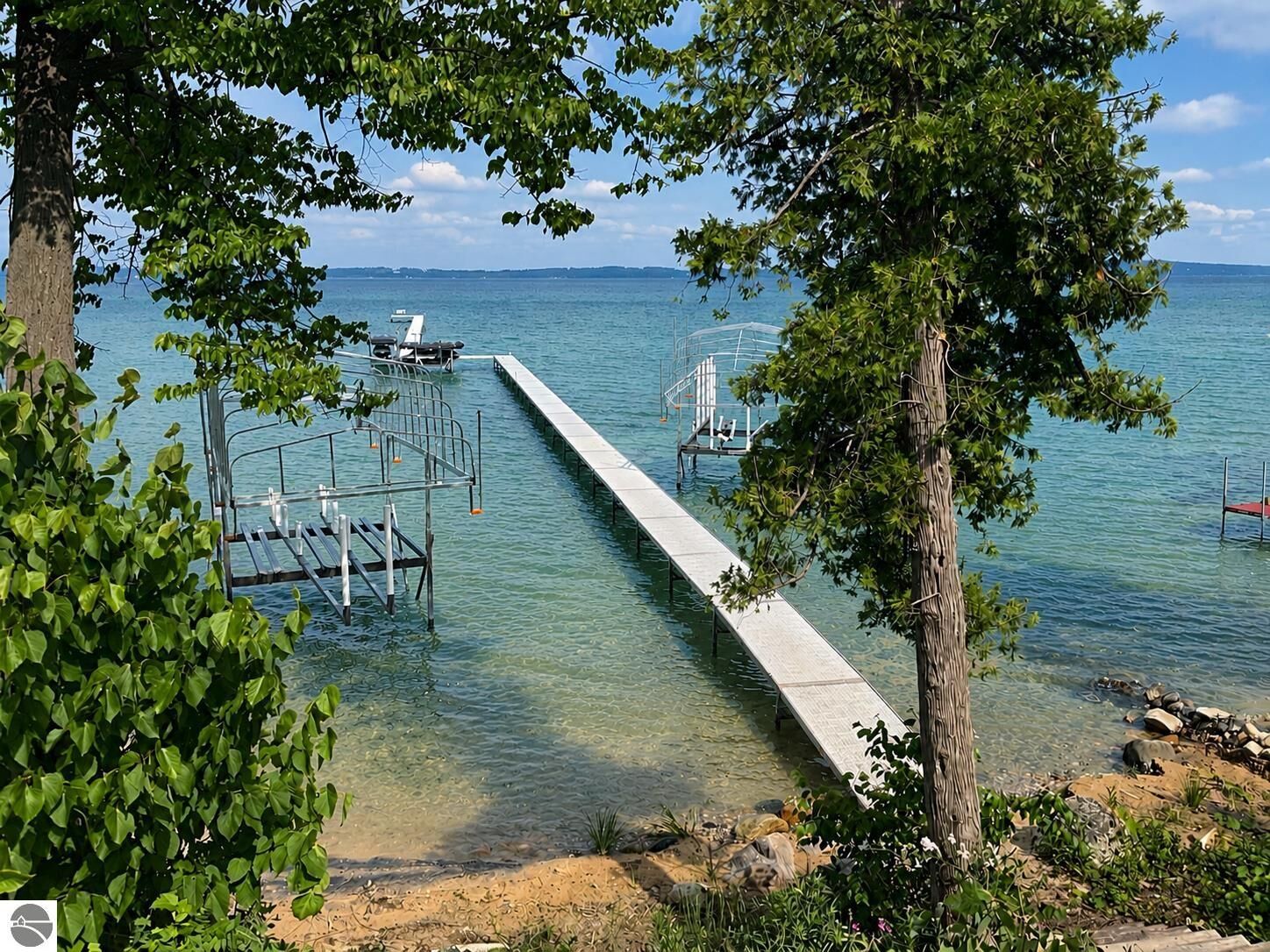 Property Photo:  10057 E Leeward Shores Drive  MI 49684 