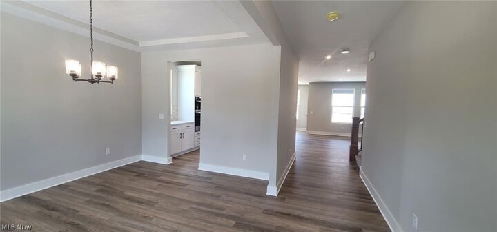 Property Photo:  28 Boulder Boulevard  OH 44264 