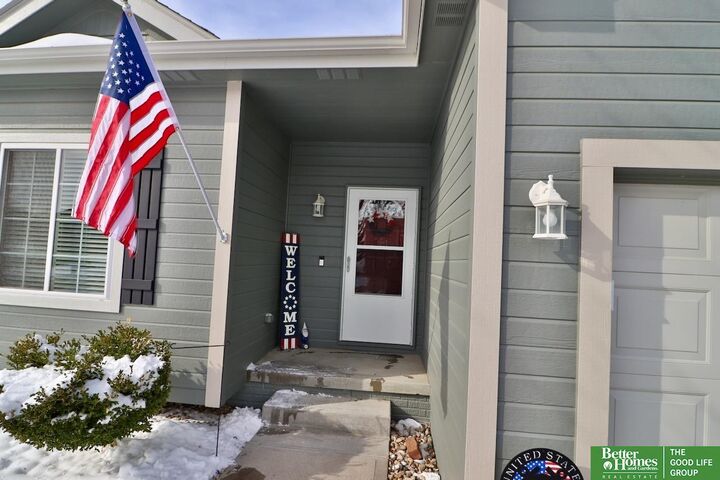 Property Photo:  10508 Lewis And Clark Road  NE 68123 