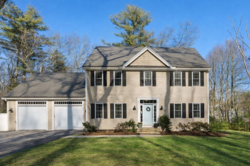 Property Photo:  578 Carpenter Rd  MA 01588 