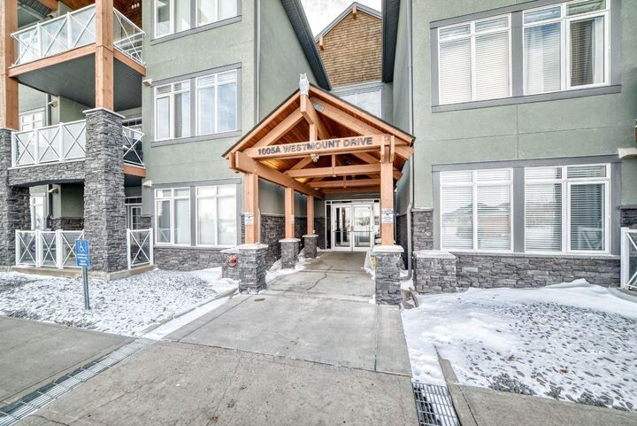 Property Photo: 1005A Westmount Drive 107 AB T1P 0C3
