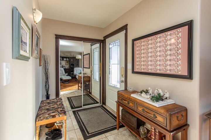 Property Photo:  150 Robinson Avenue  AB T0M 1R0 