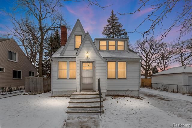 Property Photo: 1015 W Marshall Street MI 48220
