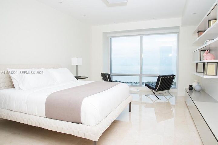 Property Photo:  1425 Brickell Ave 58A  FL 33131 