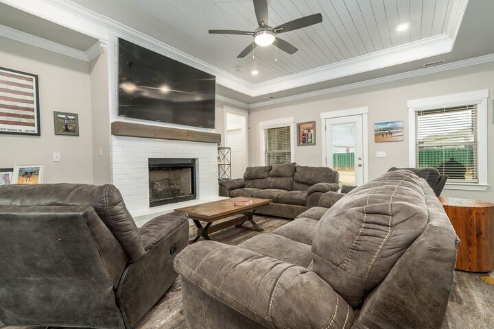 Property Photo:  1816 Meadowbrook Dr SE  AL 35055 - CULLMAN 