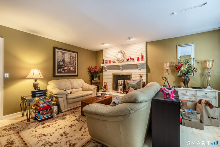 Property Photo: 34 Bagburn Road CT 06468