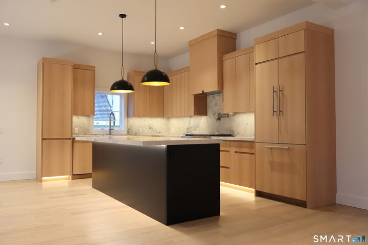 Property Photo:  173 Belltown Road  CT 06905 