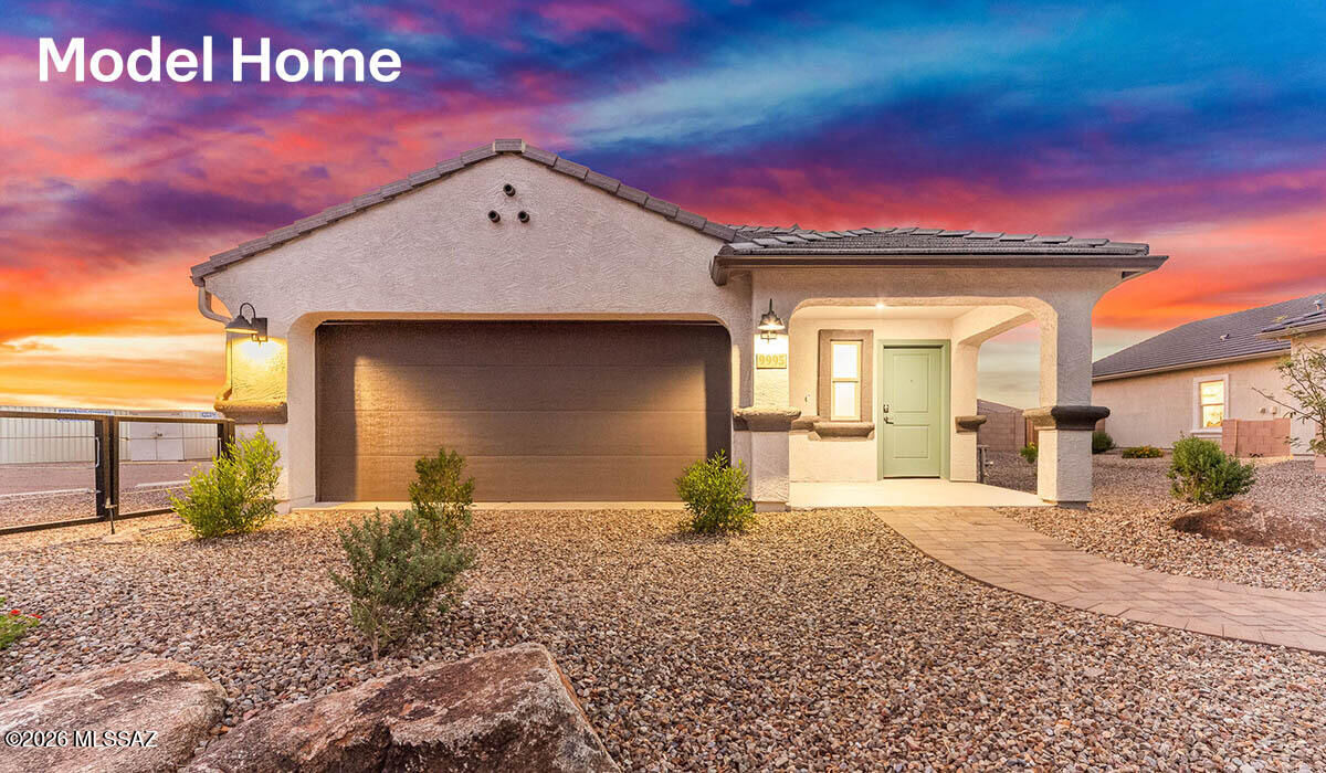 Property Photo: 780 W Calle Lupa AZ 85629